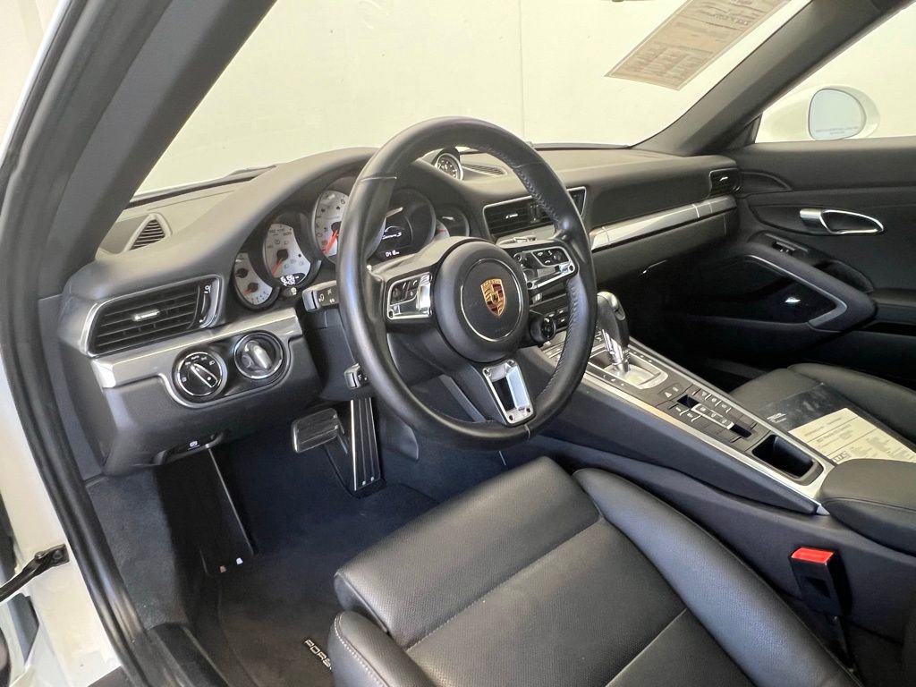Certified 2017 Porsche 911 Carrera S image 4