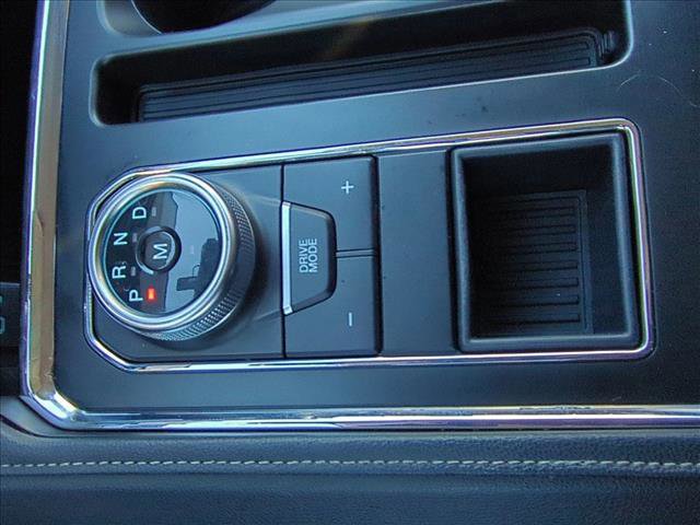 Used 2022 Ford Expedition XLT image 13