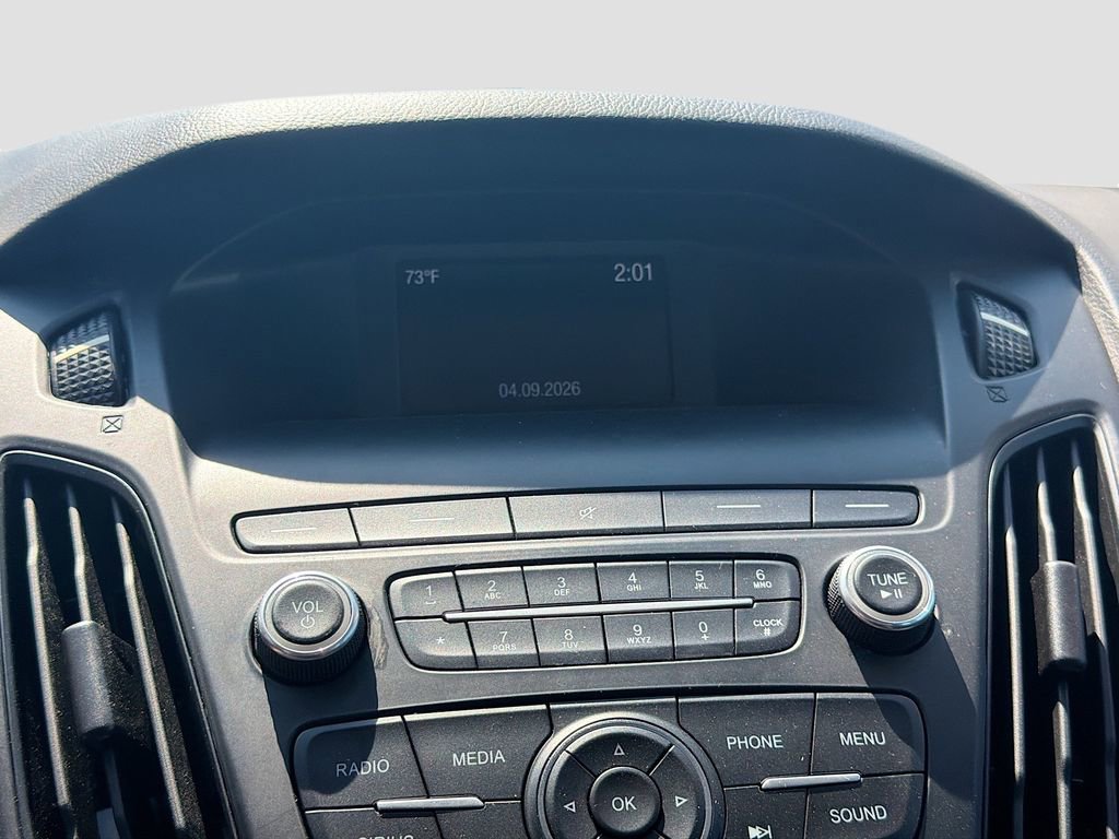 Used 2018 Ford Focus SE FWD image 26