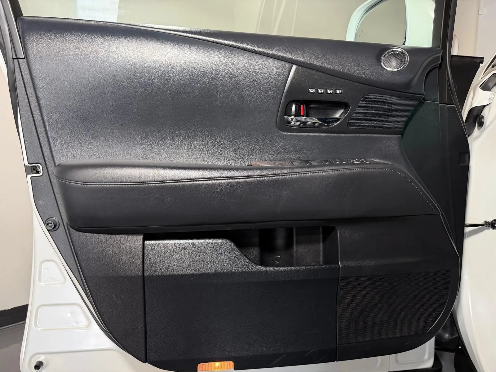 Used 2014 Lexus RX 350 FWD w/ Navigation Package image 23