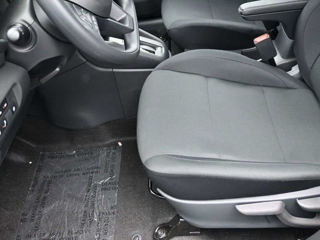 Certified 2025 Nissan Kicks Play S FWD image 19