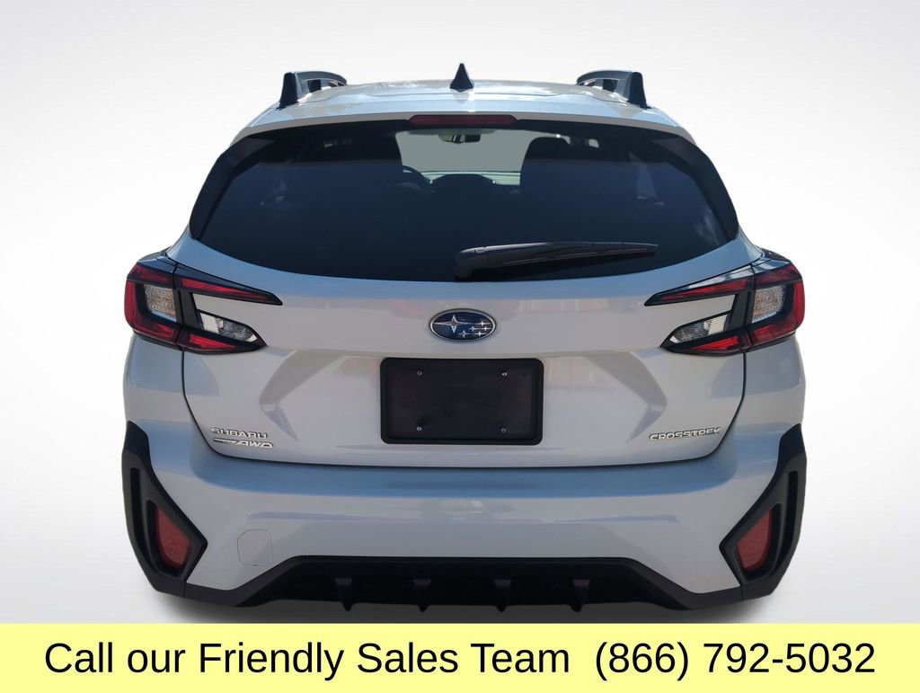Used 2025 Subaru Crosstrek 2.0i Premium image 5