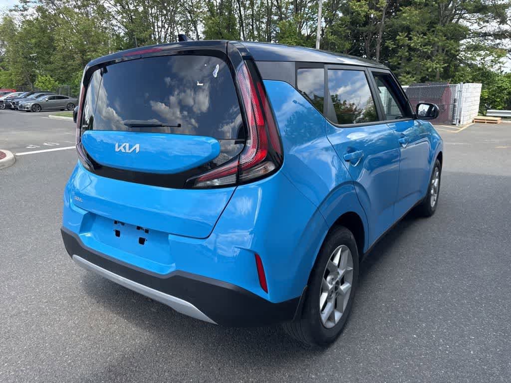 Used 2024 Kia Soul S FWD image 4