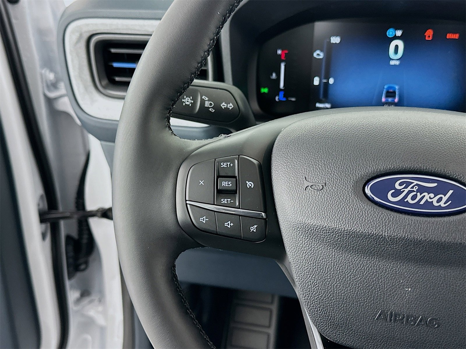 New 2025 Ford Maverick XLT w/ Equipment Group 301A image 15