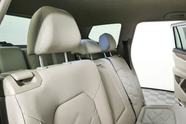 Certified 2025 Volkswagen Atlas SE FWD image 20