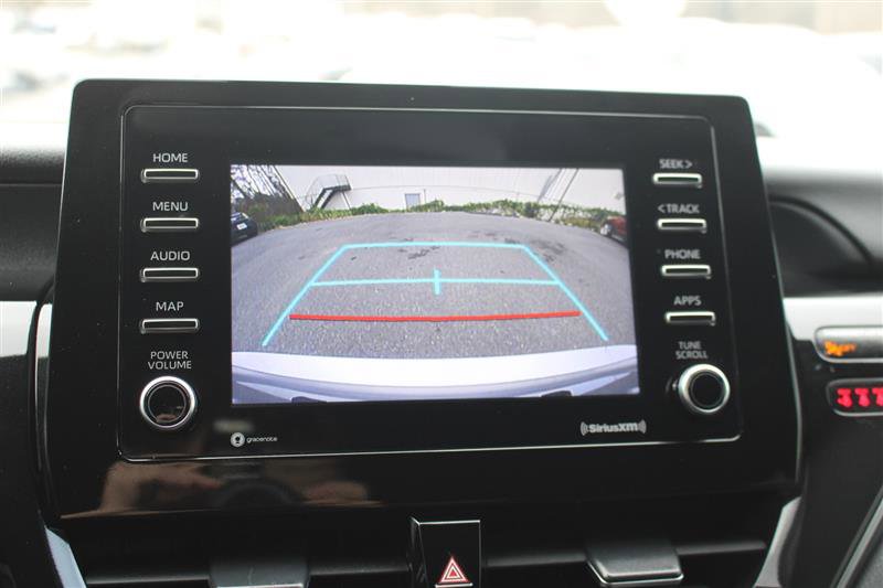 Used 2022 Toyota Camry SE image 11