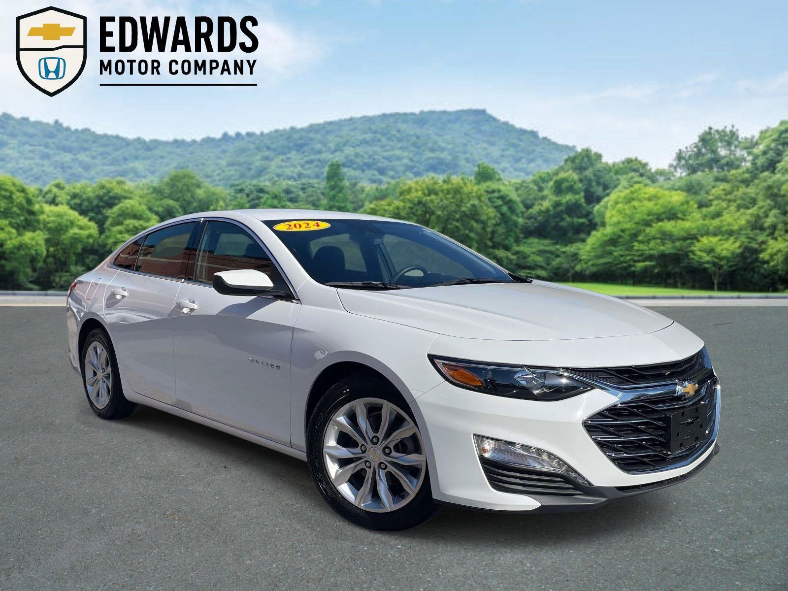 Used 2024 Chevrolet Malibu LT
