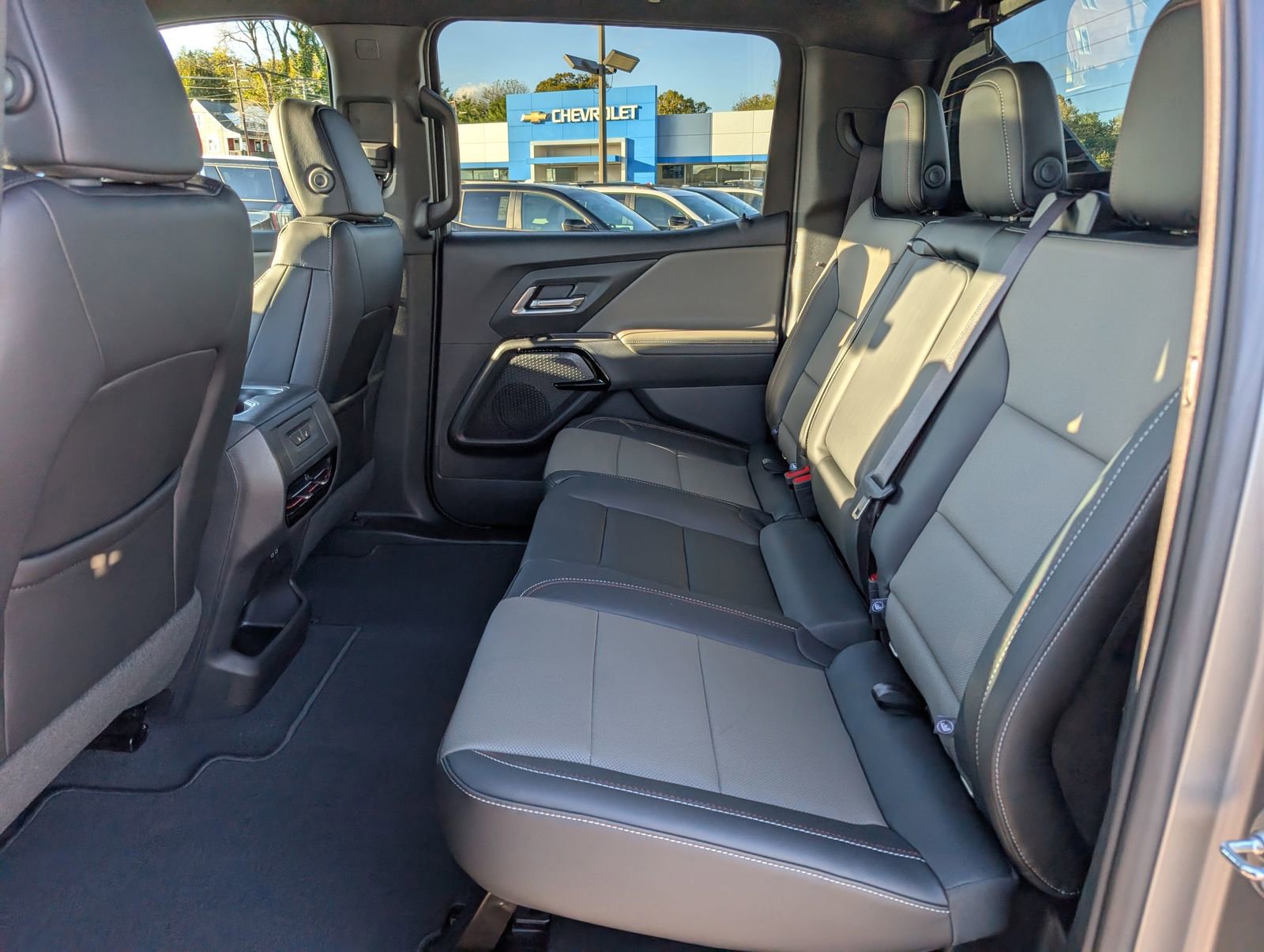 New 2026 Chevrolet Silverado EV Trail Boss w/ Premium Package image 12