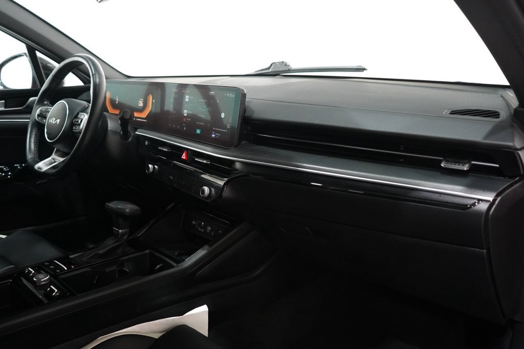 Used 2025 Kia K5 GT-Line w/ GT-Line Premium Package AWD/4WD image 19