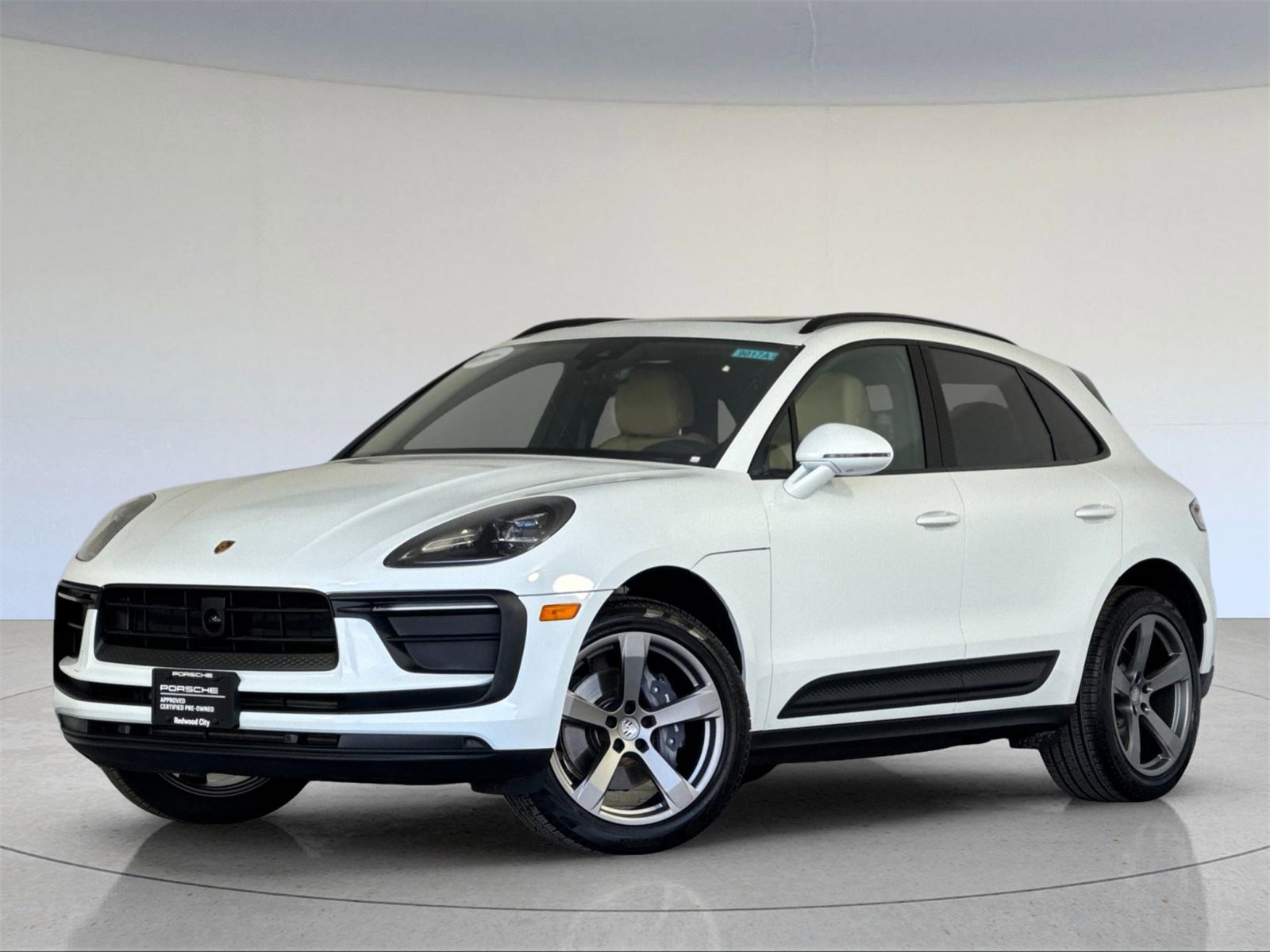 Used 2025 Porsche Macan