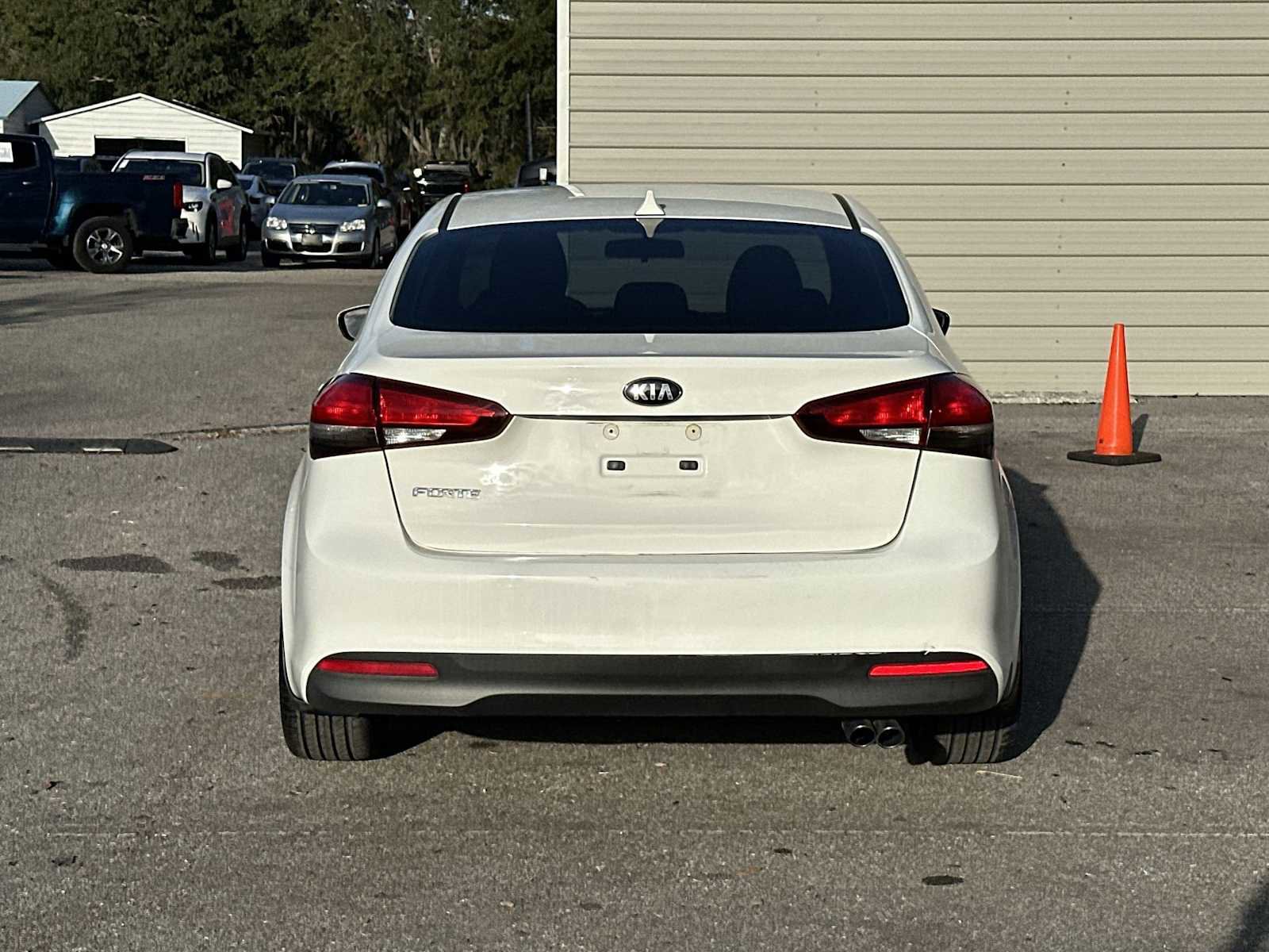 Used 2018 Kia Forte LX image 5