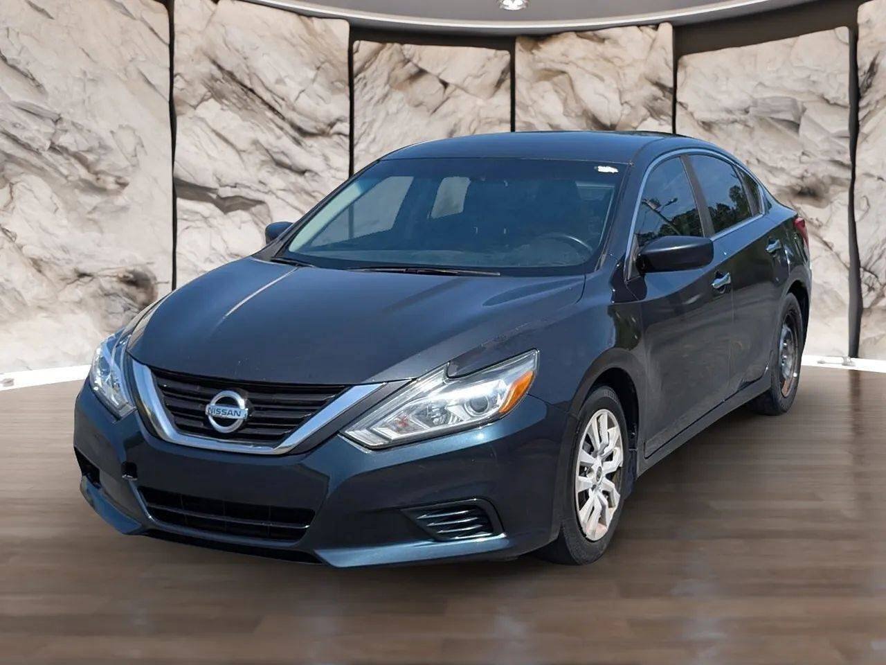 Used 2018 Nissan Altima 2.5 S w/ S Convenience Package