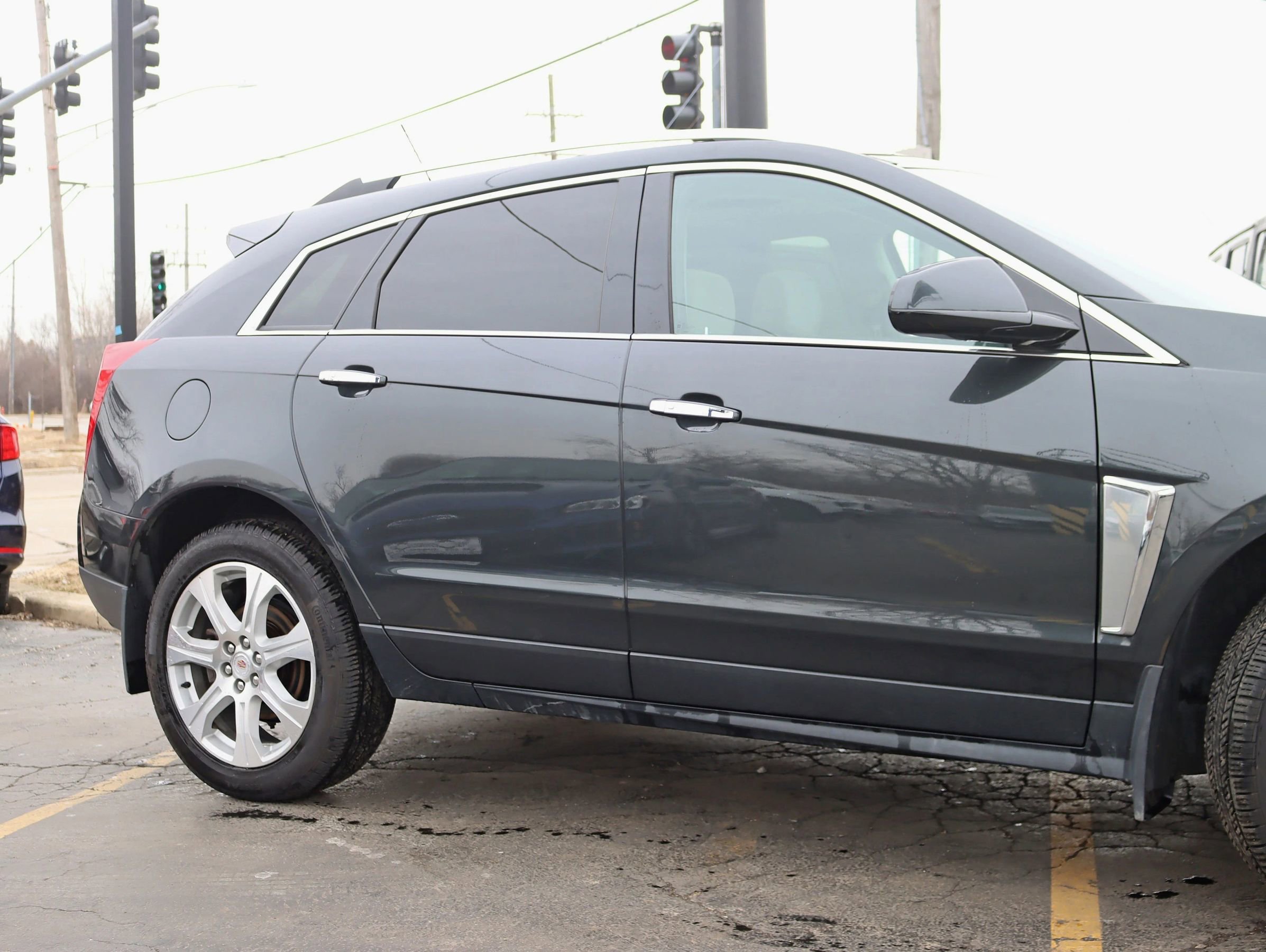Used 2015 Cadillac SRX Premium image 4