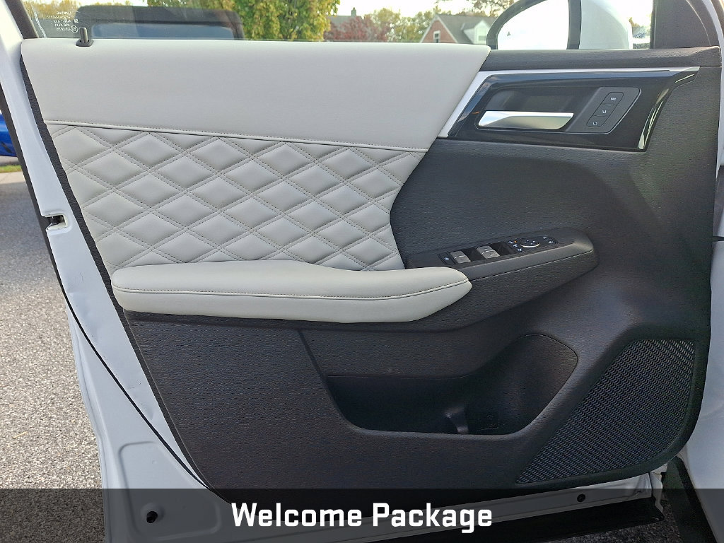 Used 2022 Mitsubishi Outlander SEL FWD image 17