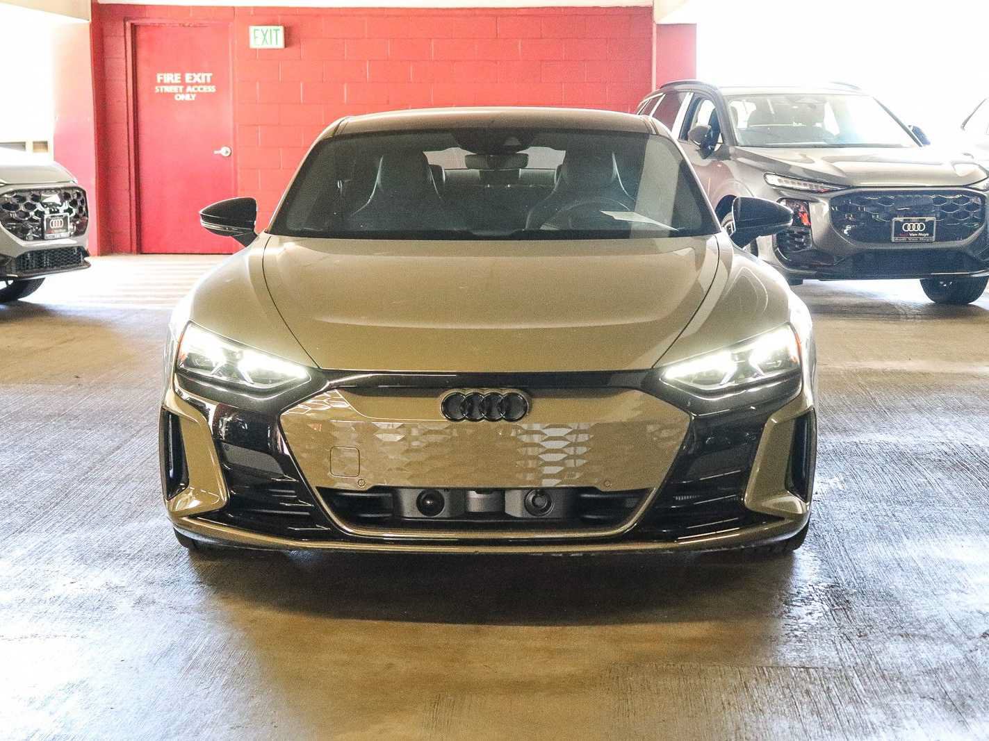 Used 2023 Audi e-tron GT Premium Plus w/ Performance Package AWD/4WD image 6
