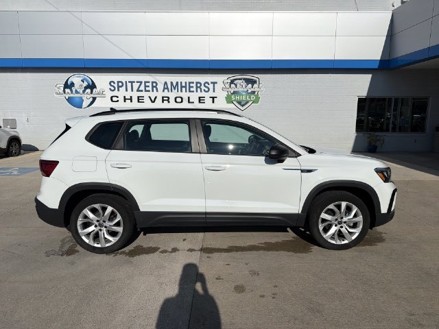 Used 2023 Volkswagen Taos S w/ Driver Assistance Package AWD/4WD image 17