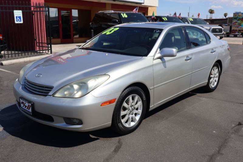 Used 2003 Lexus ES 330 FWD image 3