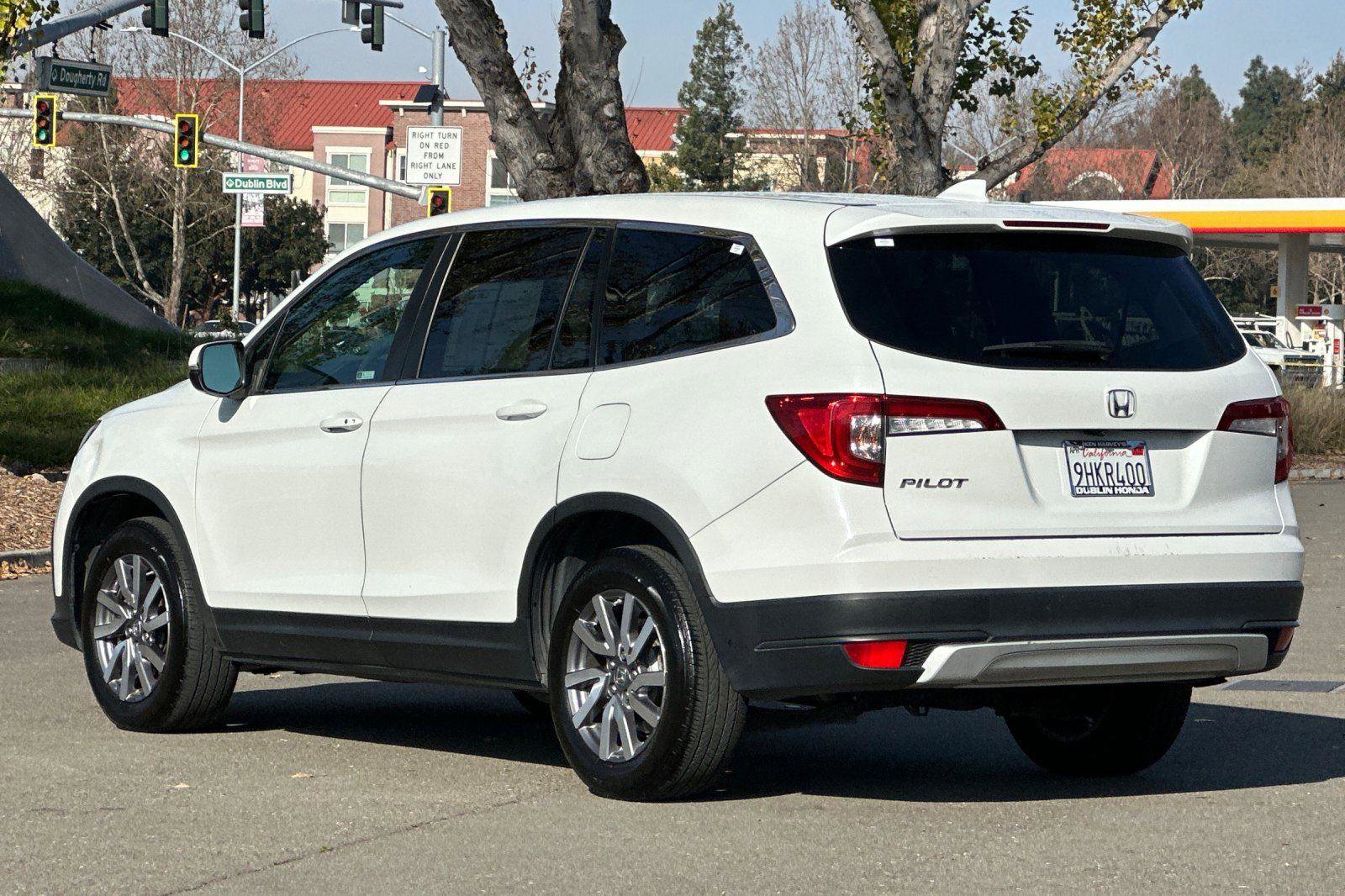 Used 2020 Honda Pilot EX image 6