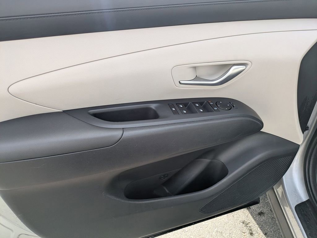 Used 2025 Hyundai Tucson SEL image 15