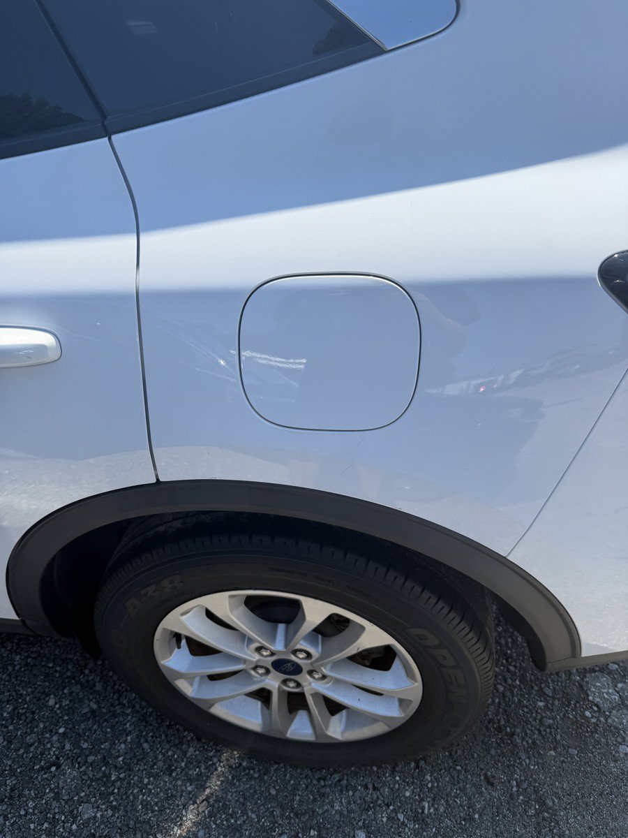Used 2021 Ford Escape SE FWD image 22