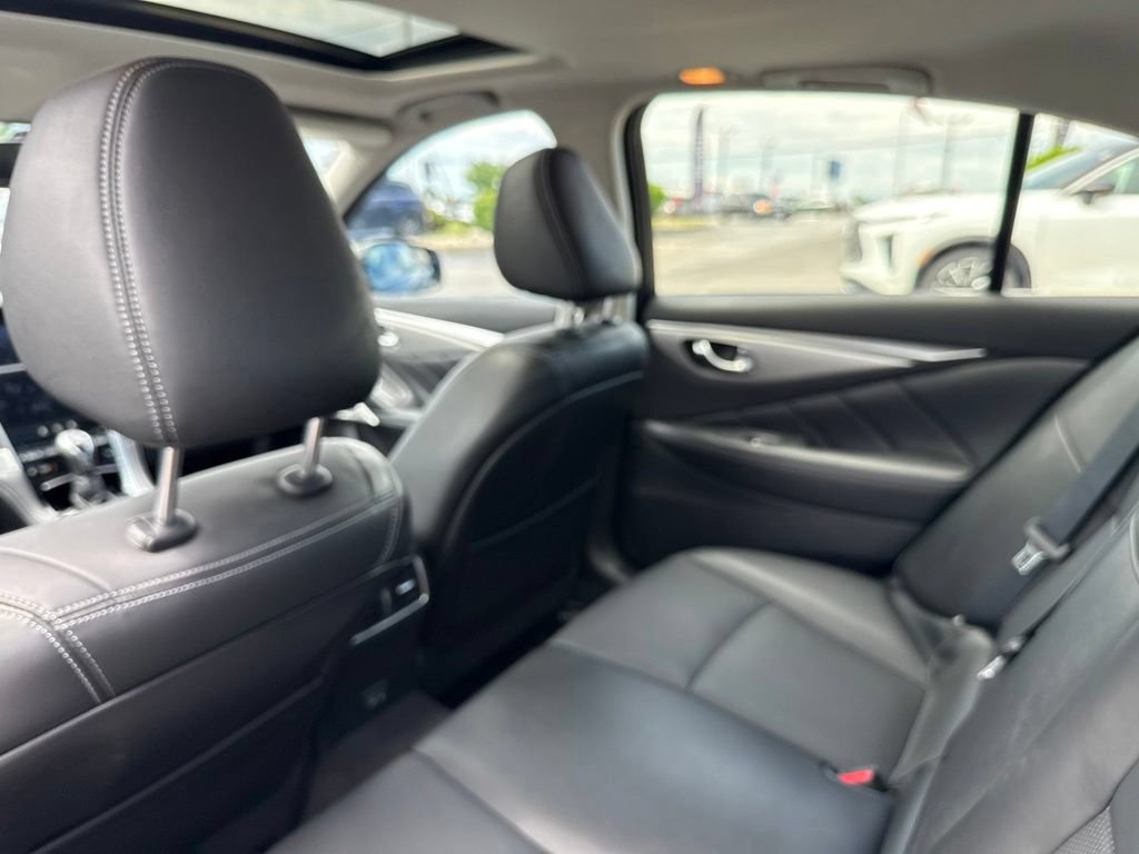 Certified 2022 INFINITI Q50 Luxe w/ Cargo Package AWD/4WD image 31