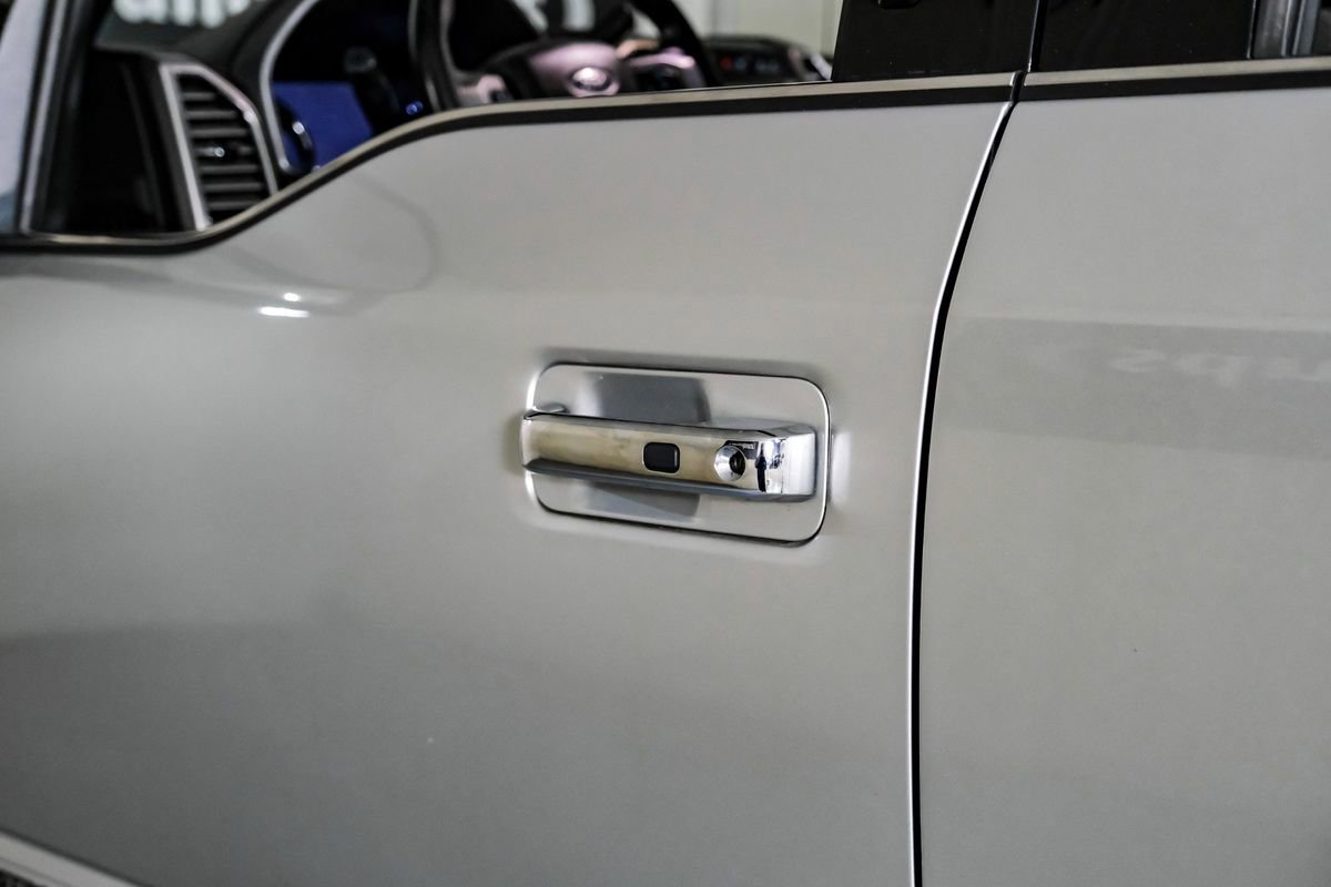 Used 2019 Ford F250 Platinum w/ Platinum Ultimate Package image 35