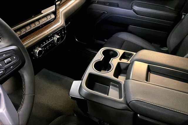 Used 2024 GMC Sierra 1500 Elevation image 18