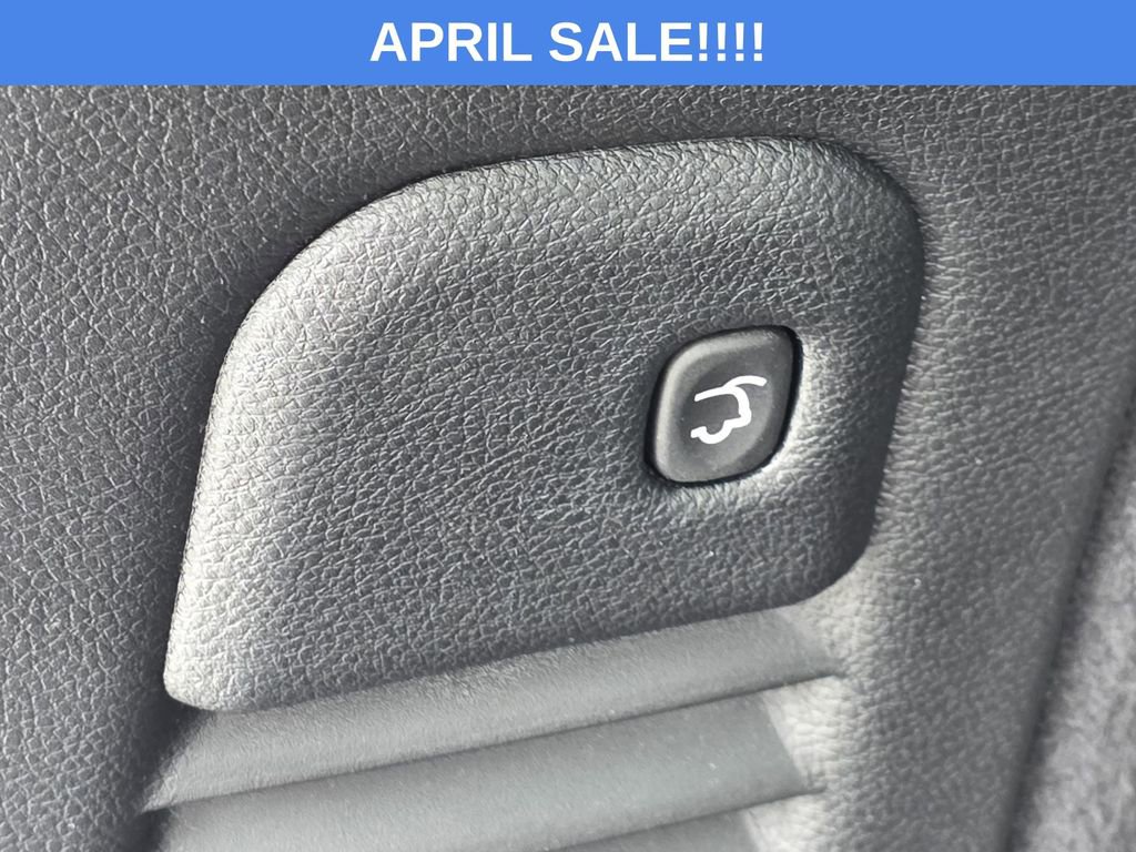 Used 2024 Dodge Durango GT image 17