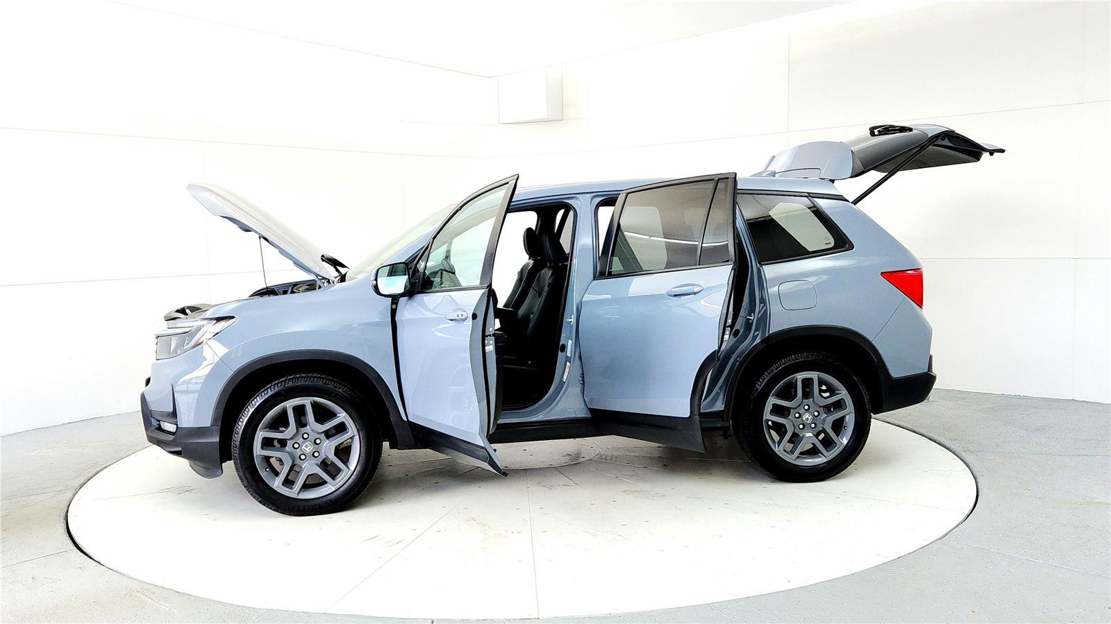 Used 2023 Honda Passport EX-L image 10