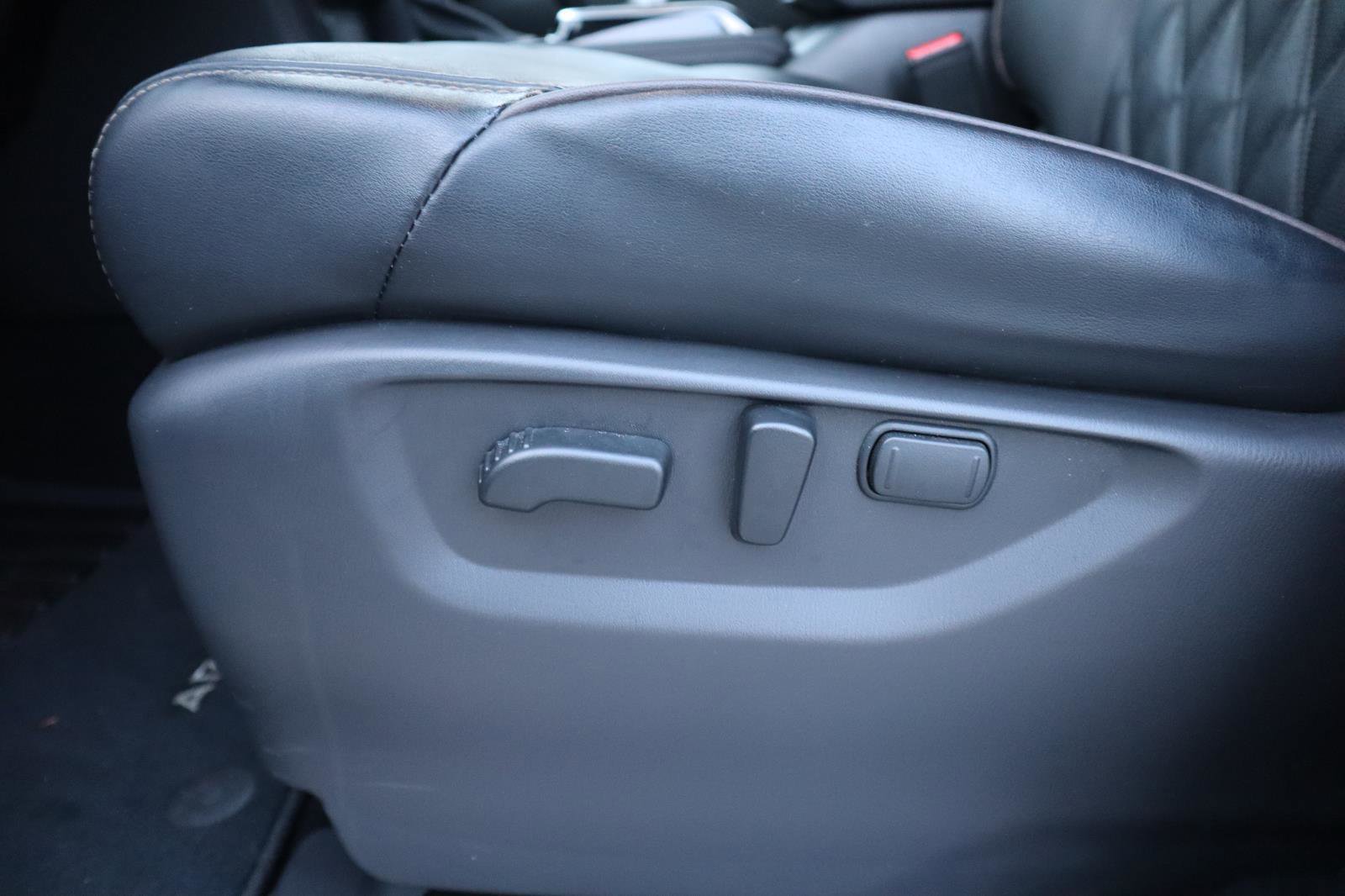 Certified 2024 Nissan Armada Platinum w/ Cargo Package image 18