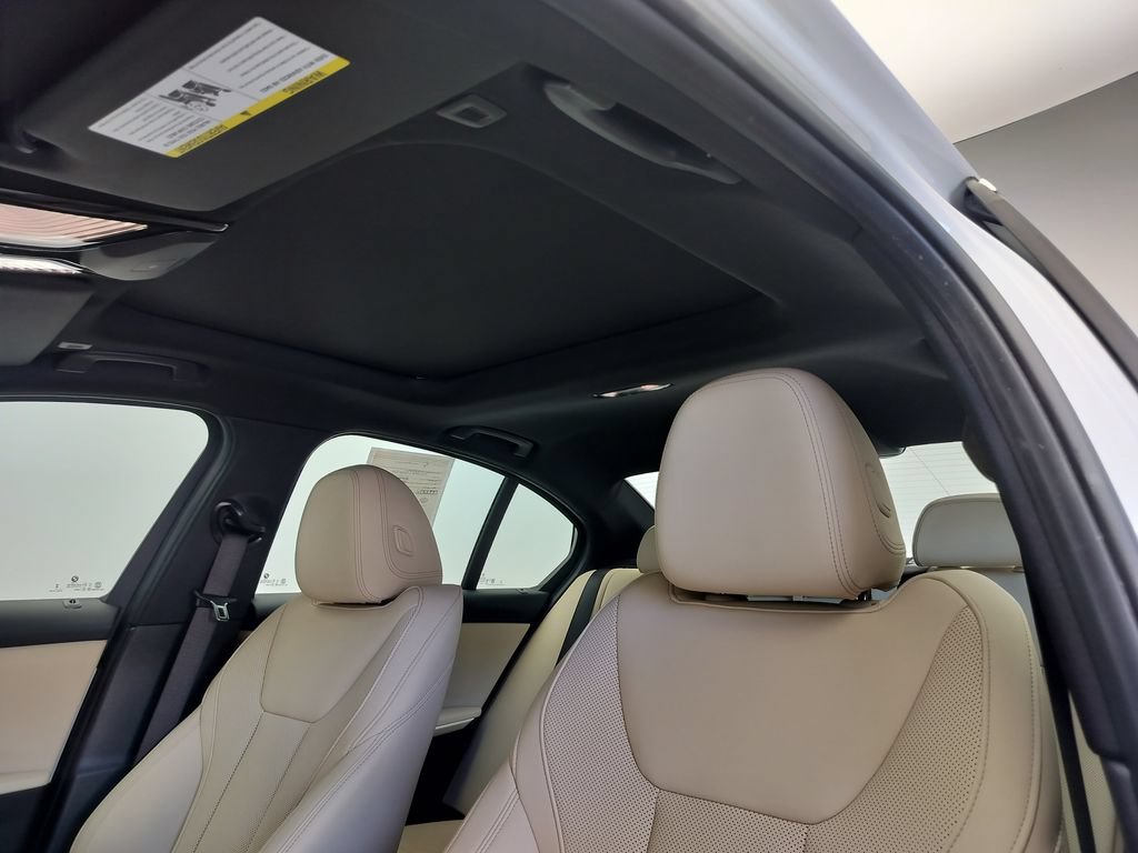 Certified 2026 BMW 330i Sedan w/ Convenience Package RWD image 10