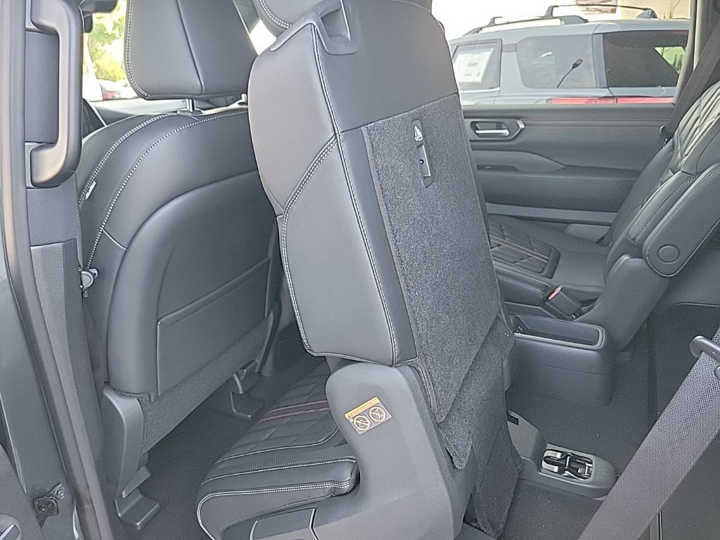 New 2026 Nissan Armada PRO-4X AWD/4WD image 38