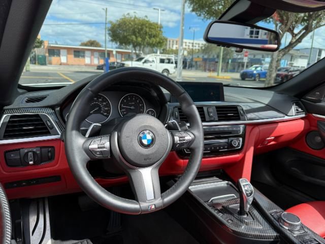 Used 2019 BMW 440i Convertible image 9