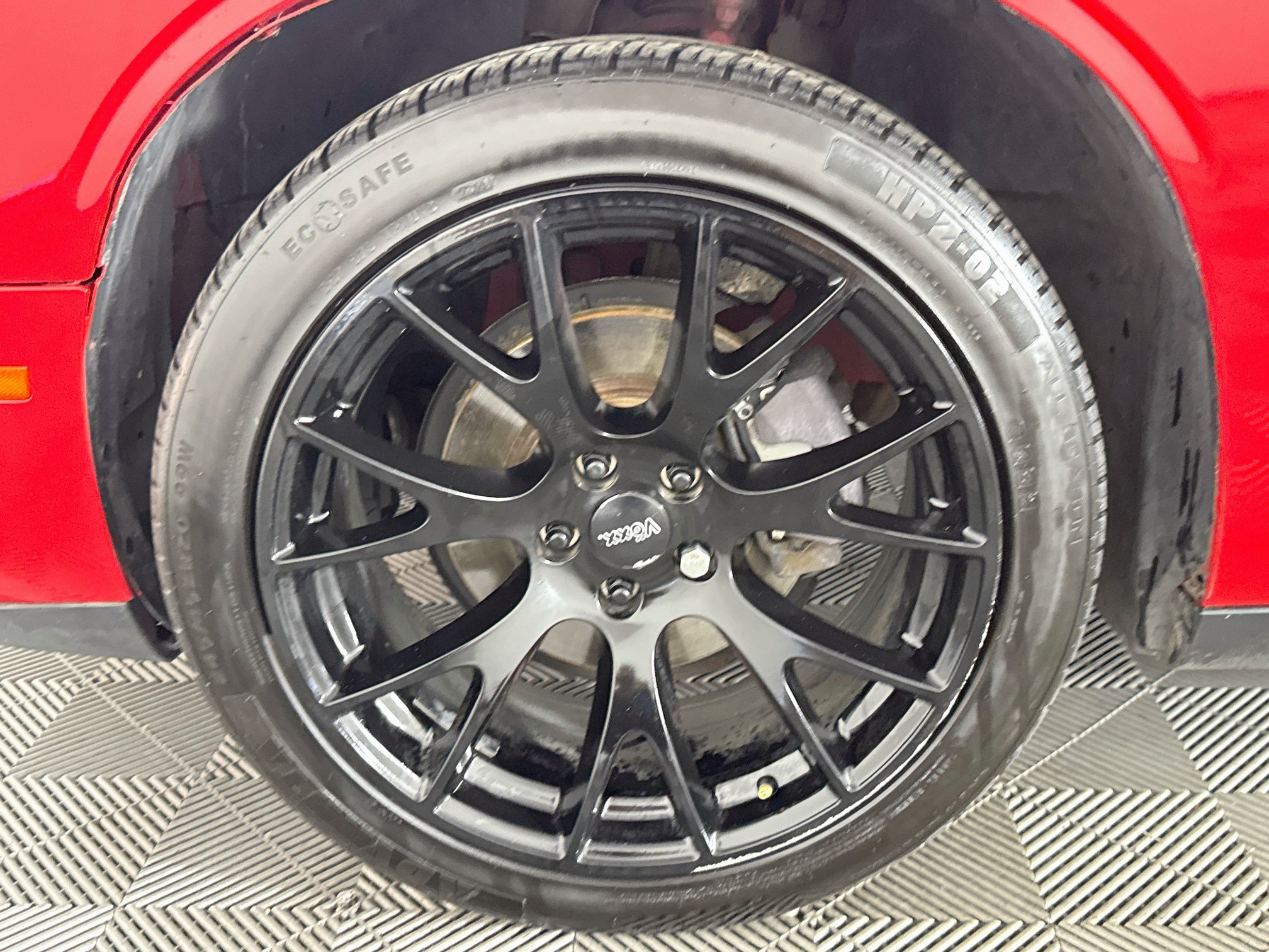 Used 2016 Dodge Challenger SXT RWD image 31