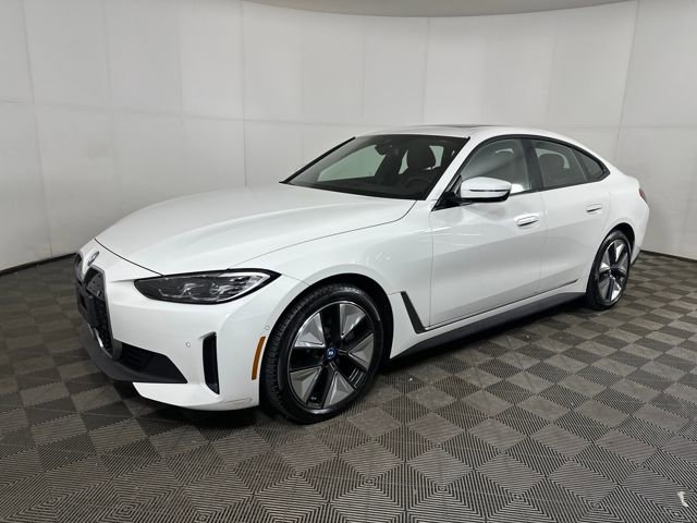 Used 2023 BMW i4 eDrive35 w/ Premium Package image 7