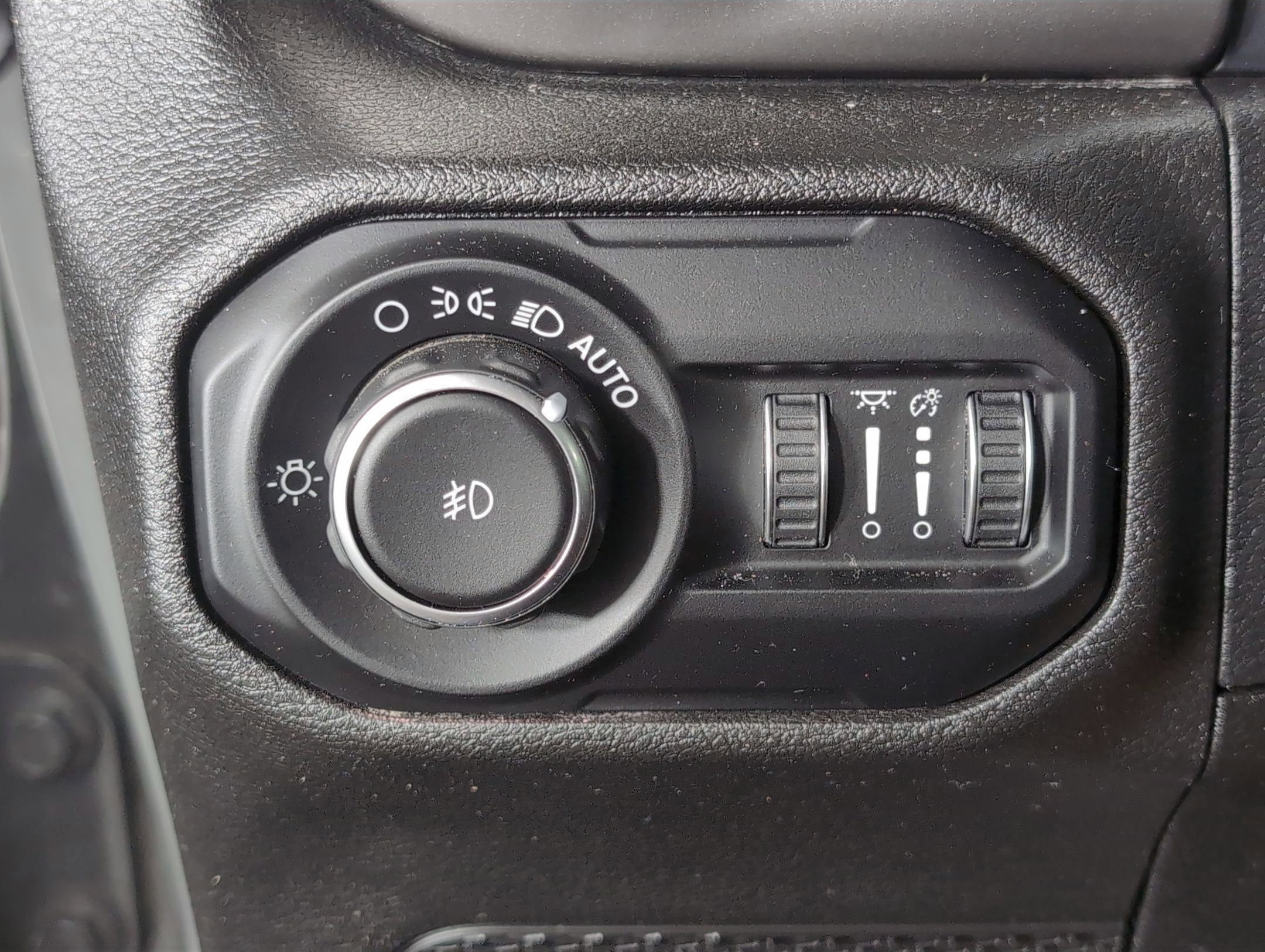 Used 2019 Jeep Wrangler Unlimited Sport S image 19