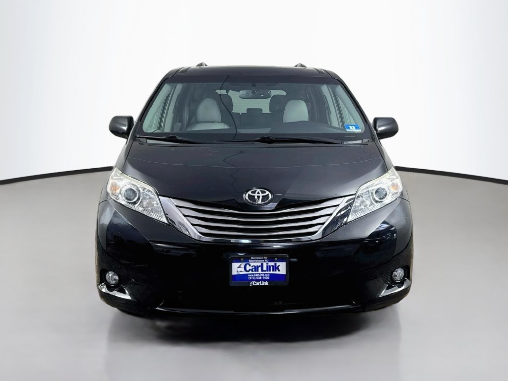 Used 2016 Toyota Sienna XLE Premium w/ Protection Package AWD/4WD image 2