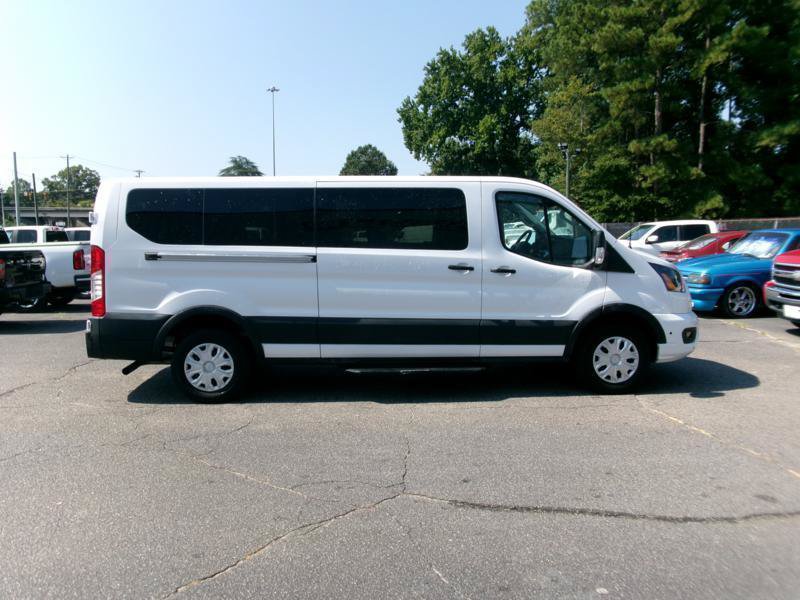 Used 2025 Ford Transit 350 XLT RWD image 5