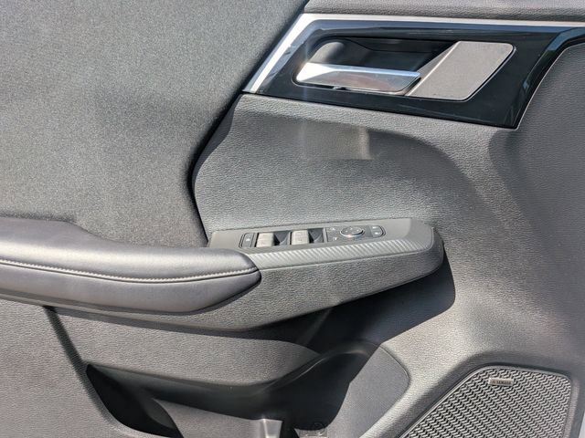 Used 2025 Mitsubishi Outlander ES image 25