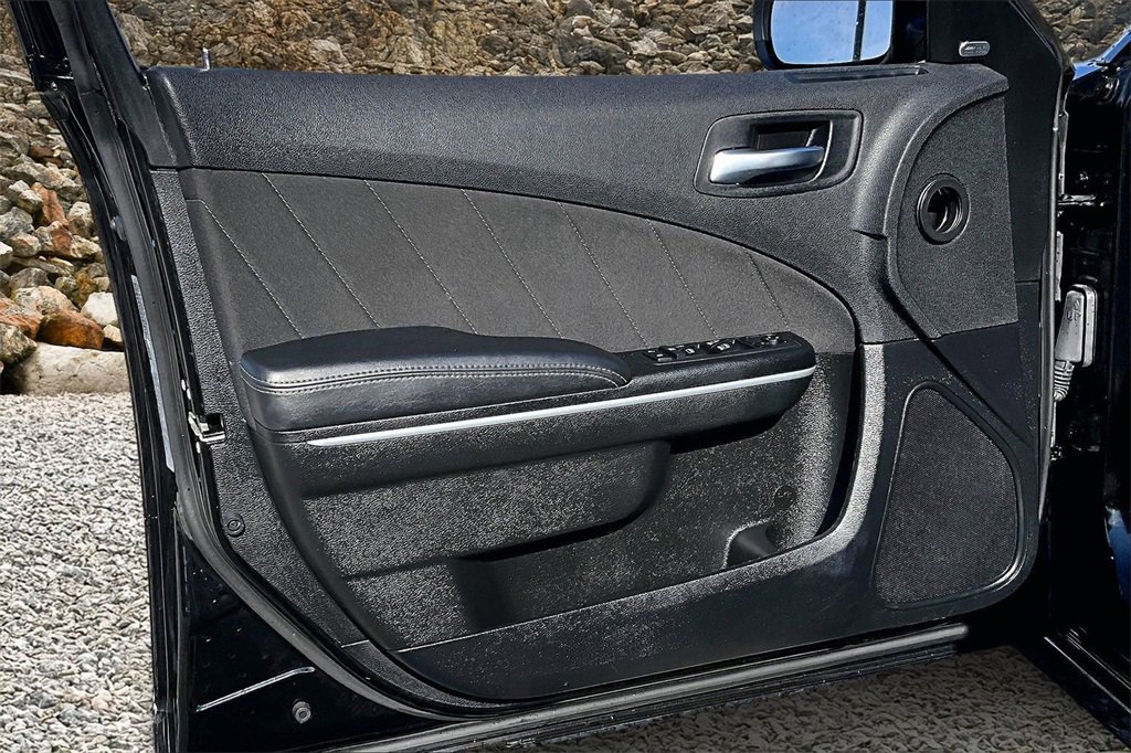 Used 2023 Dodge Charger SXT image 19