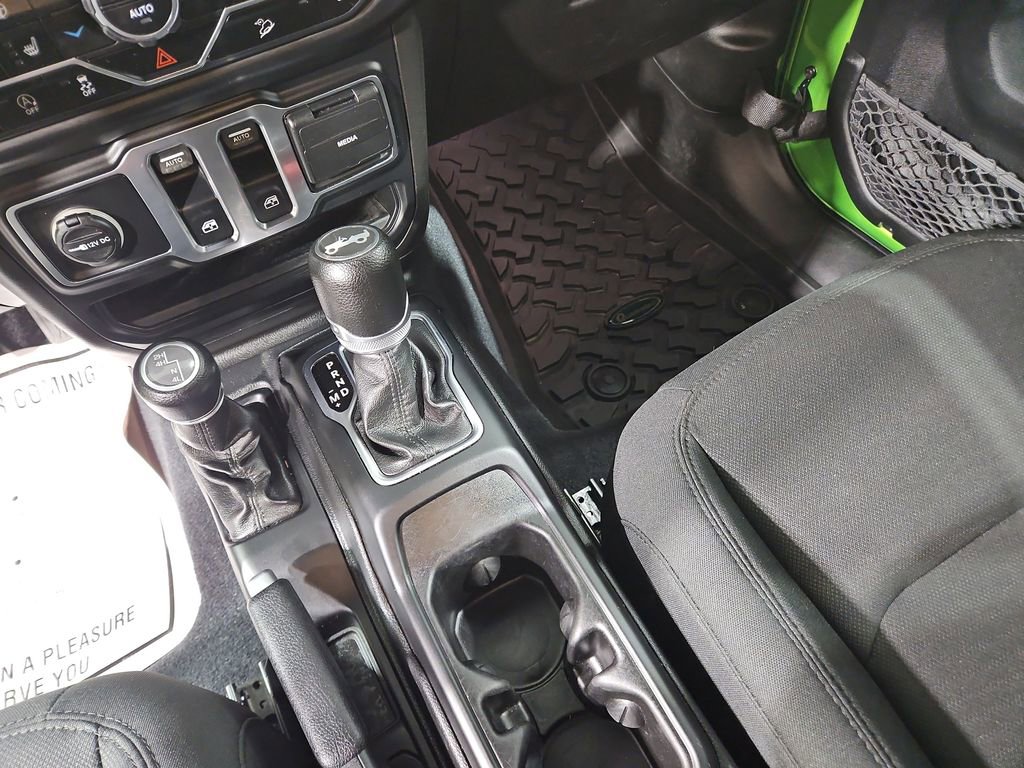 Used 2019 Jeep Wrangler Sport image 23