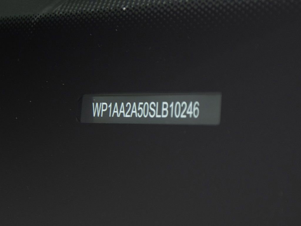 Certified 2025 Porsche Macan image 41