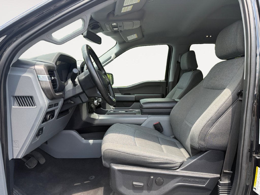 Used 2024 Ford F150 XLT w/ Equipment Group 302A MID AWD/4WD image 9