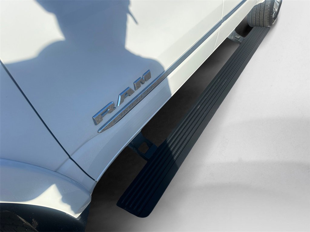 Certified 2022 RAM 1500 Limited image 18