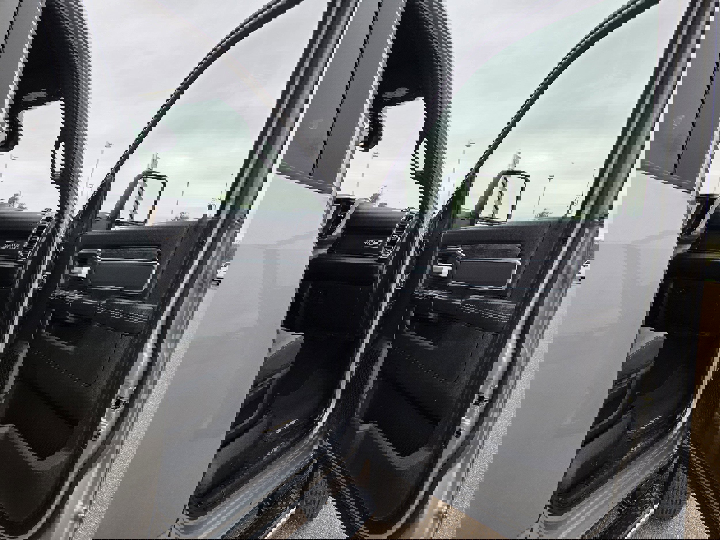 Used 2024 RAM 2500 Big Horn image 18