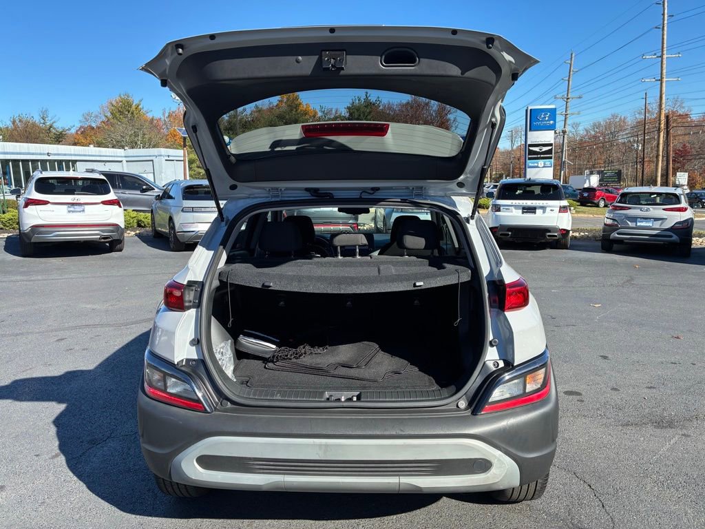 Used 2023 Hyundai Kona SEL w/ Cargo Package image 11