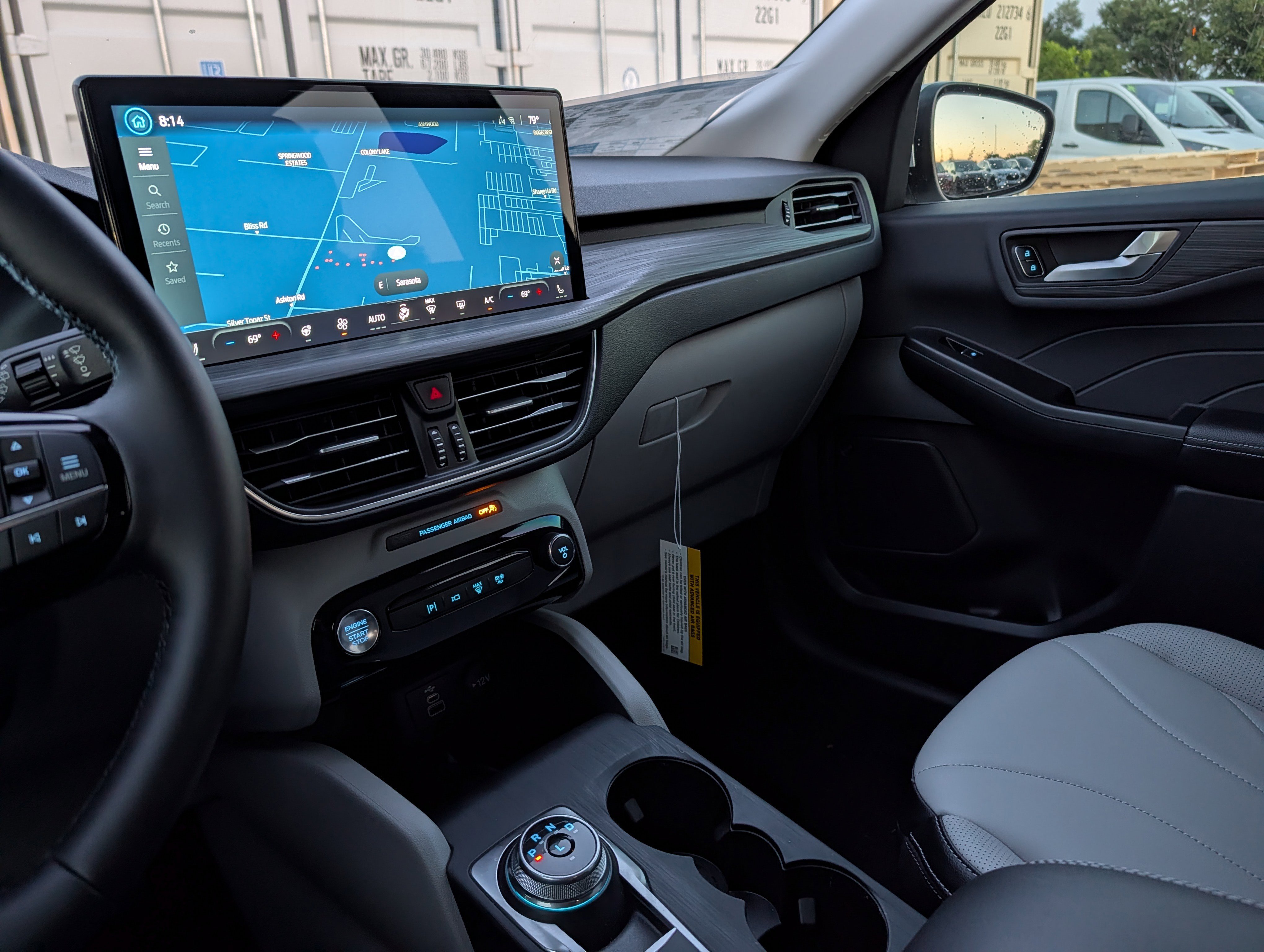 New 2026 Ford Escape SE w/ PHEV Premium Package FWD image 31