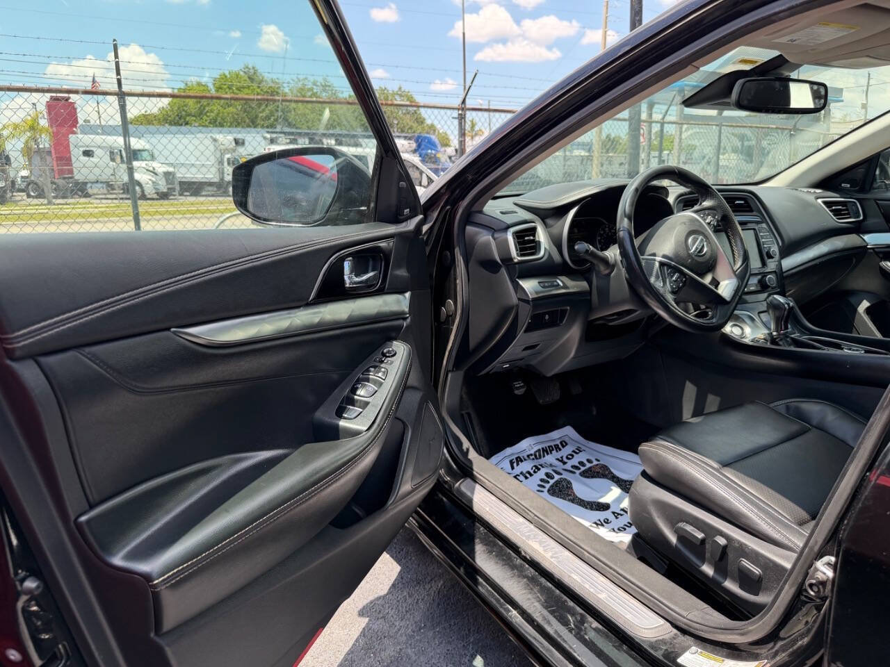 Used 2020 Nissan Maxima 3.5 SL w/ Floor Mat Group FWD image 8