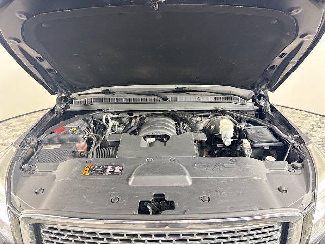 Used 2017 GMC Yukon Denali w/ Open Road Package RWD image 38