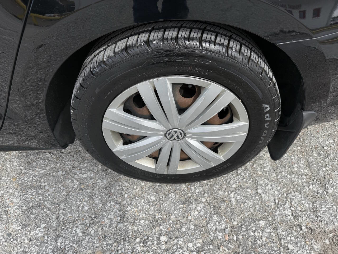 Used 2017 Volkswagen Jetta S image 10
